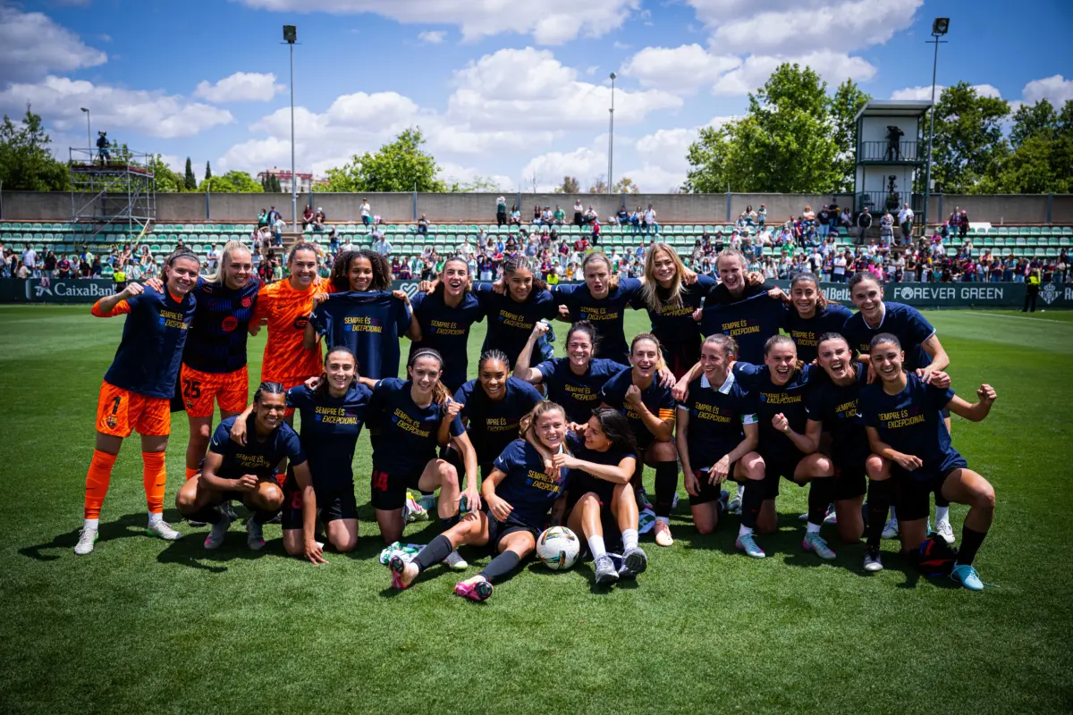 El FC Barcelona Femenino conquista su décima Liga - FC Barcelona 