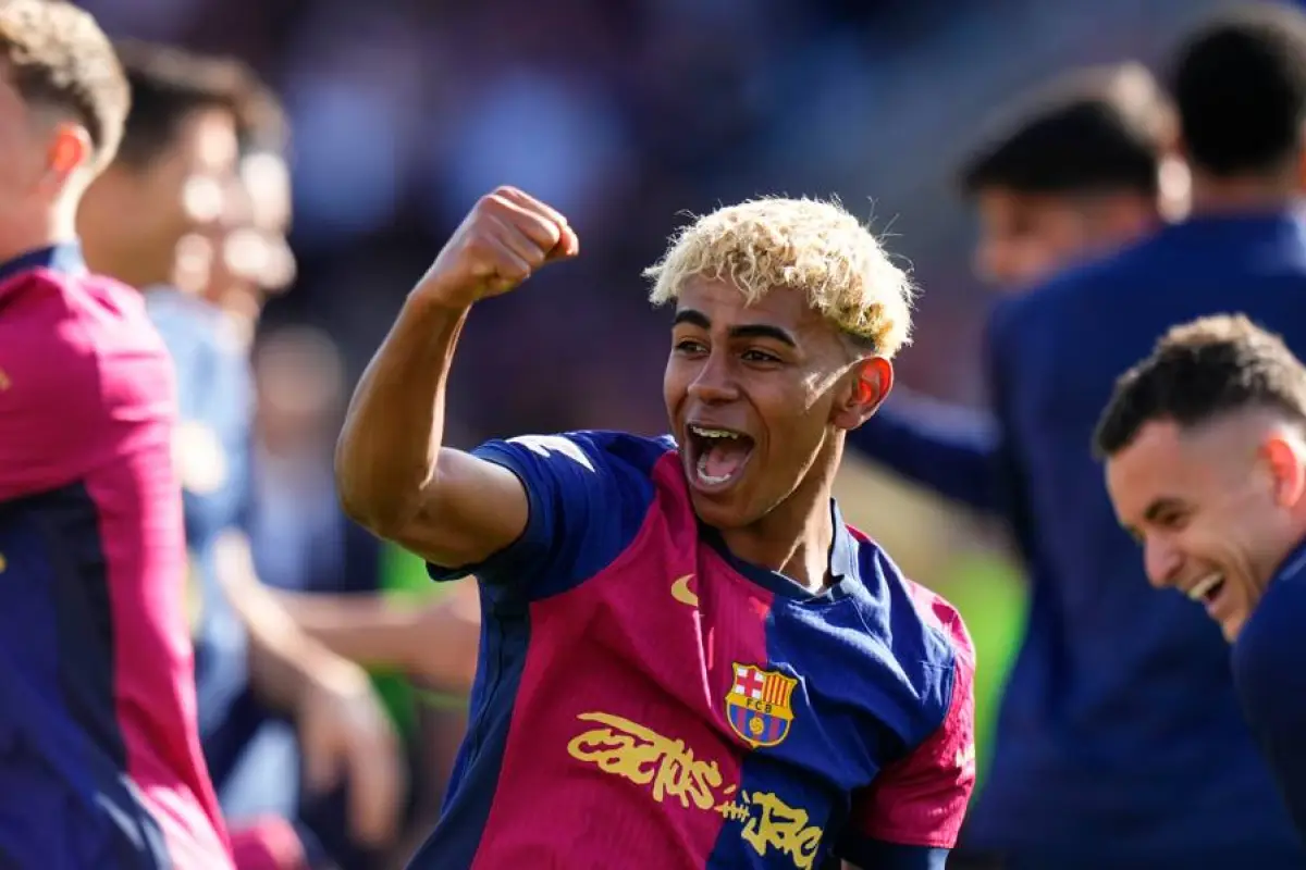 Lamine Yamal marcó un golazo en el clásico español 