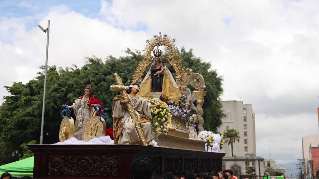  | Alex Meoño/Emisoras Unidas