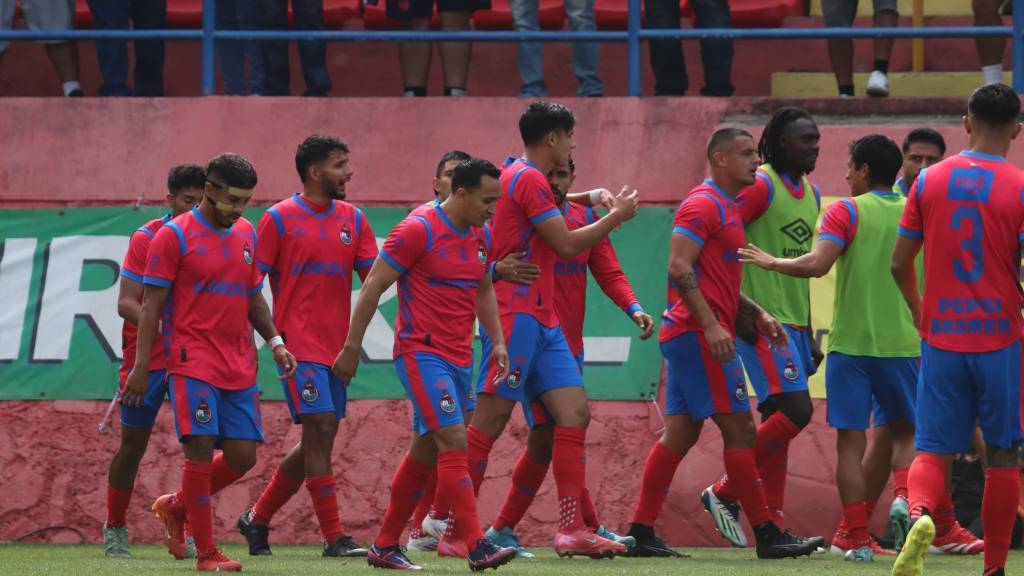 Semifinal de vuelta del Clausura 2025 entre Municipal y Marquense | Alex Meoño
