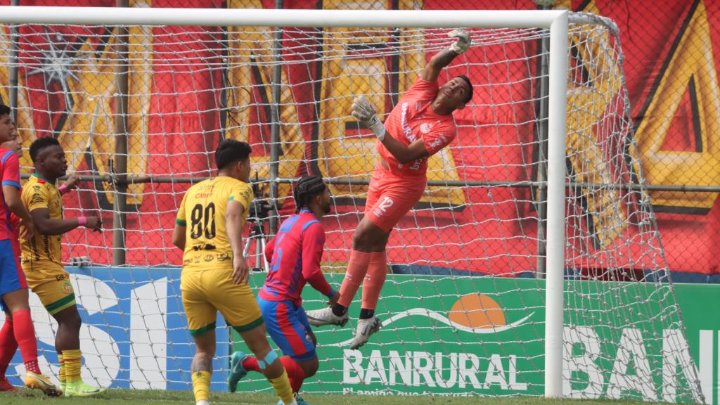 Semifinal de vuelta del Clausura 2025 entre Municipal y Marquense | Alex Meoño