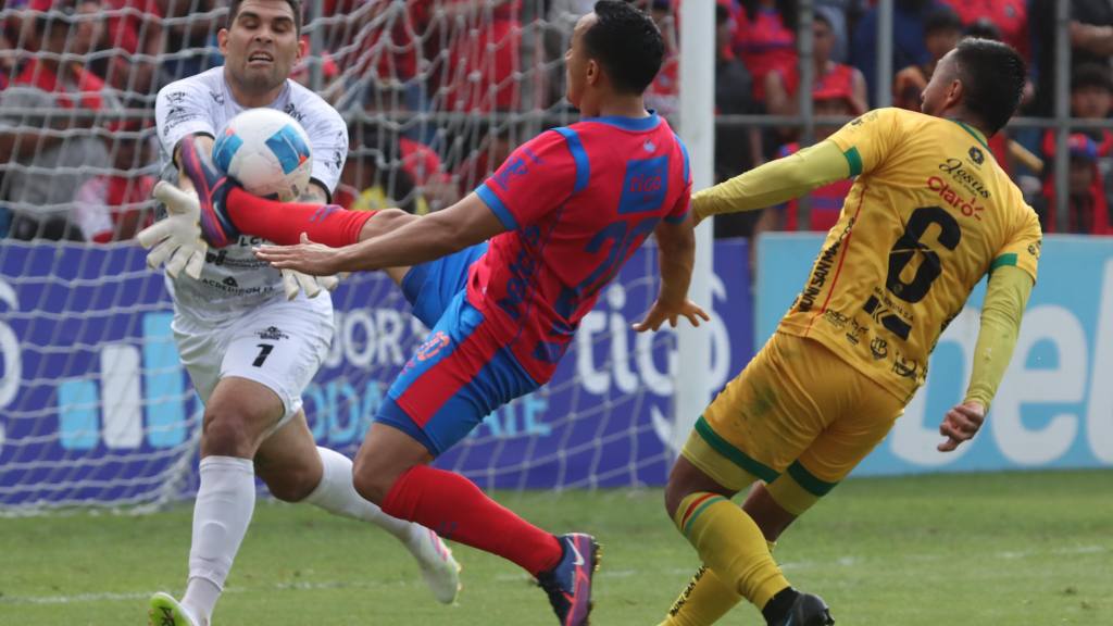 Semifinal de vuelta del Clausura 2025 entre Municipal y Marquense | Alex Meoño