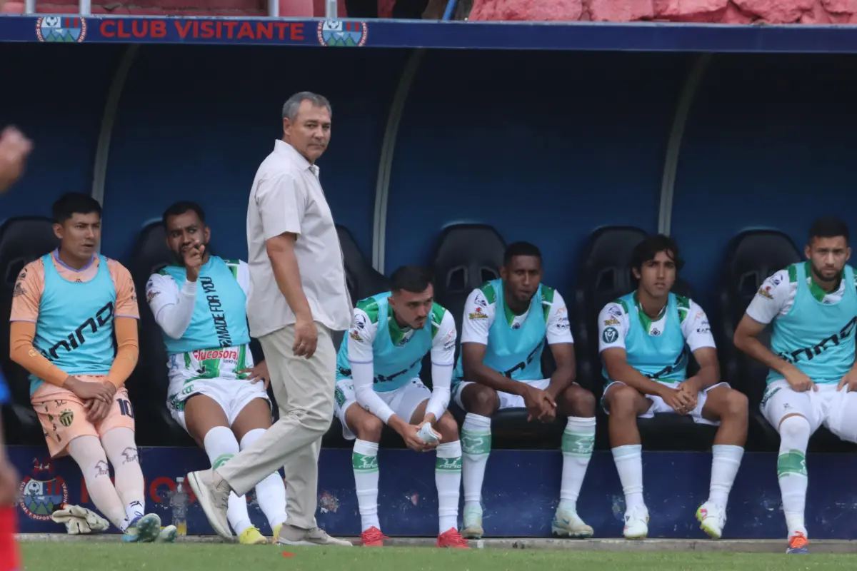 Mauricio Tapia ganó con Antigua GFC su cuarto título en su cuenta personal, el quinto para el "Panza Verde" 