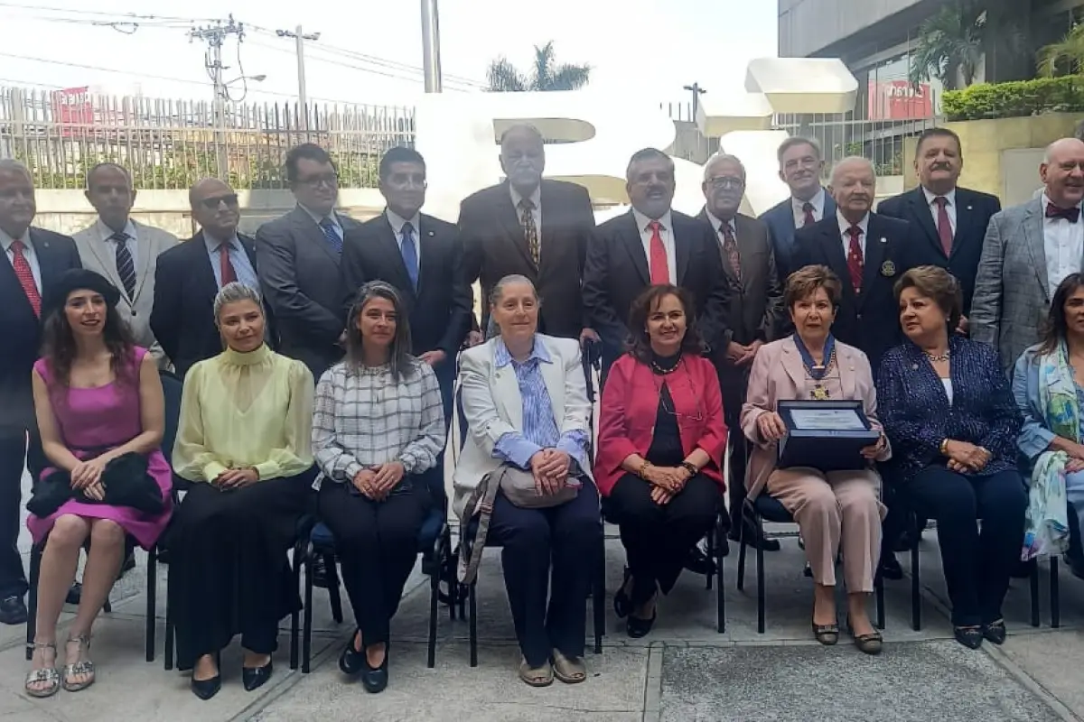 Integrantes del Club Rotario de Guatemala participaron en el programa cÃ­vico del Banco Industrial., Juan Carlos Chanta