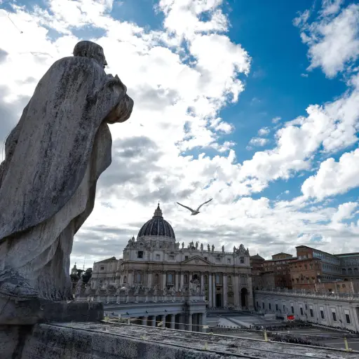 Empieza cónclave para elegir nuevo Papa ,EFE