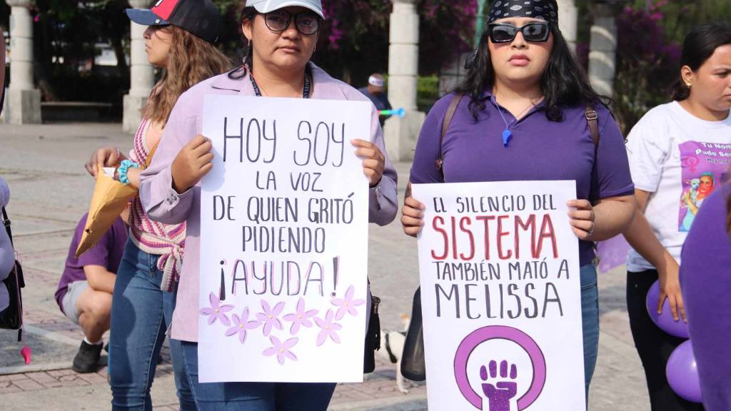 Marchan para pedir justicia por la muerte de Melissa Palacios  | Álex Meoño