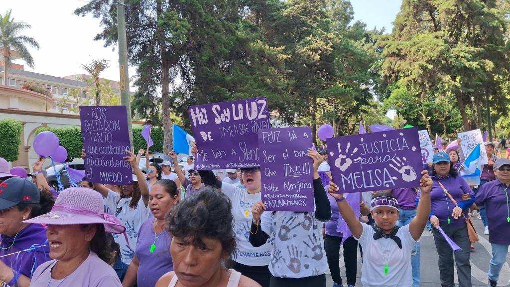 Marchan para pedir justicia por la muerte de Melissa Palacios | Álex Meoño