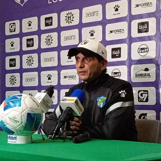 Conferencia de Ronald González tras eliminación ante Marquense  