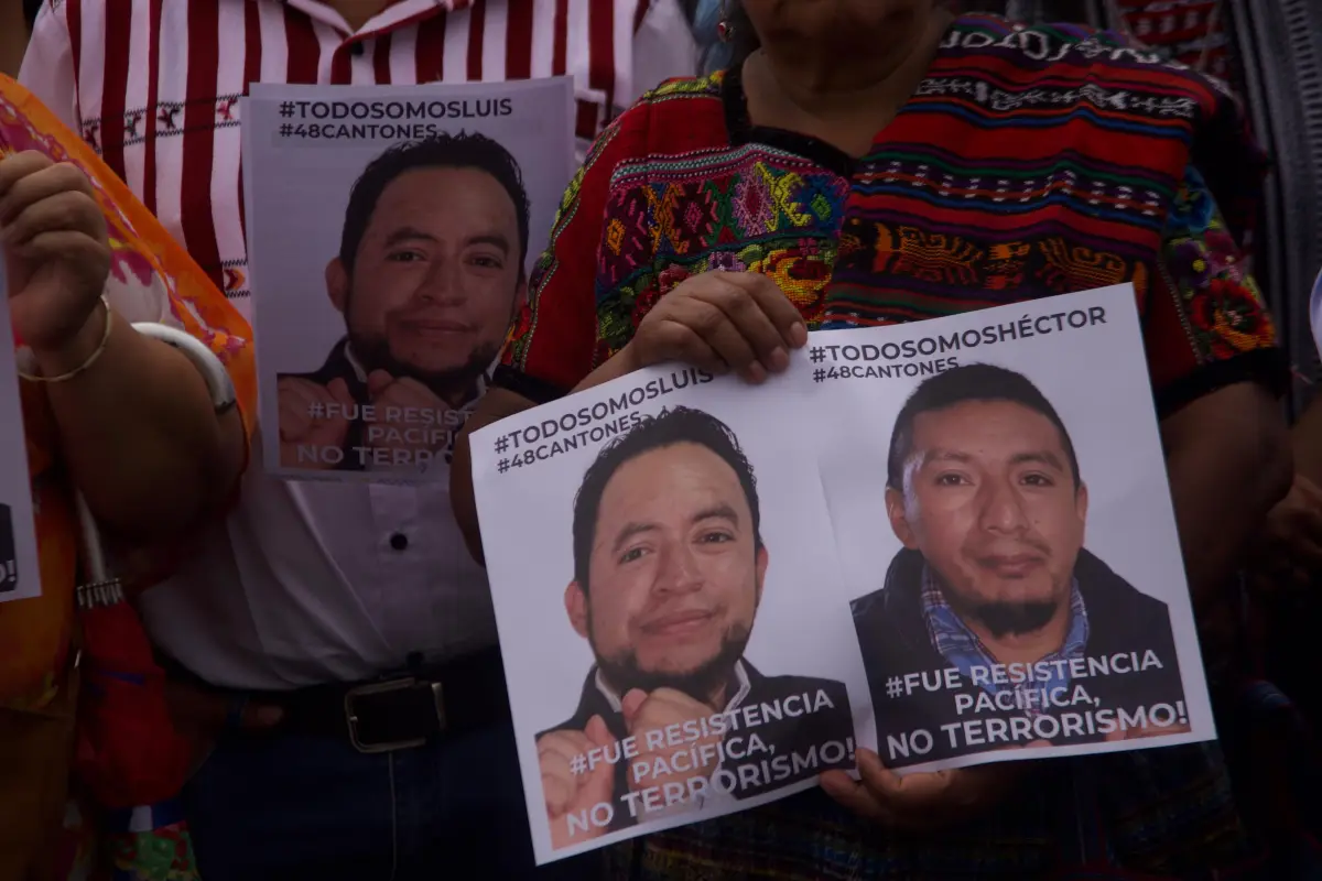 Los representantes de organizaciones sociales expresaron respaldo a los exdirigentes indígenas Luis Pacheco y Héctor Chaclán, que permanecen en prisión., Omar Solís/Emisoras Unidas