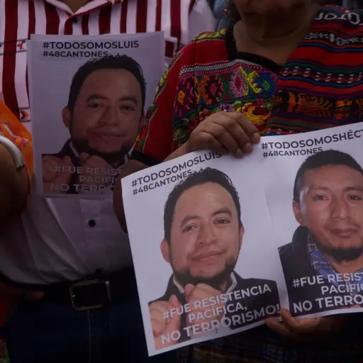 Los representantes de organizaciones sociales expresaron respaldo a los exdirigentes indígenas Luis Pacheco y Héctor Chaclán, que permanecen en prisión.