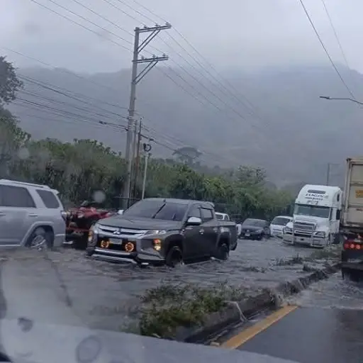 Inundación kilómetro 36 ruta al Pacífico. ,Foto Conred
