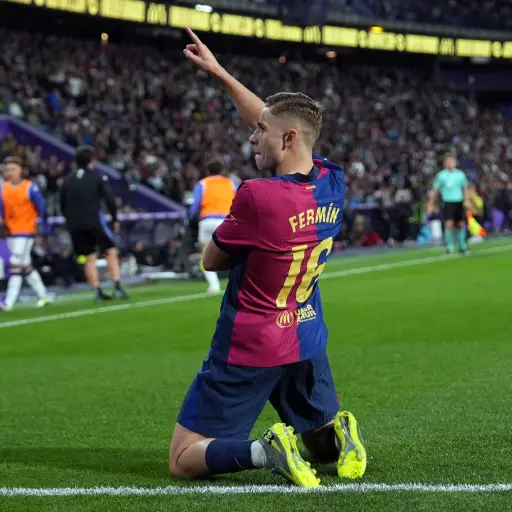 Fermín Lípez celebra el triunfo del Barcelona ante Valladolid 