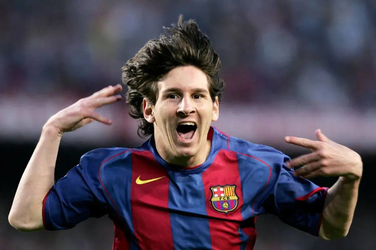 Veinte años del primer gol de Messi con el Barcelona - FC Barcelona