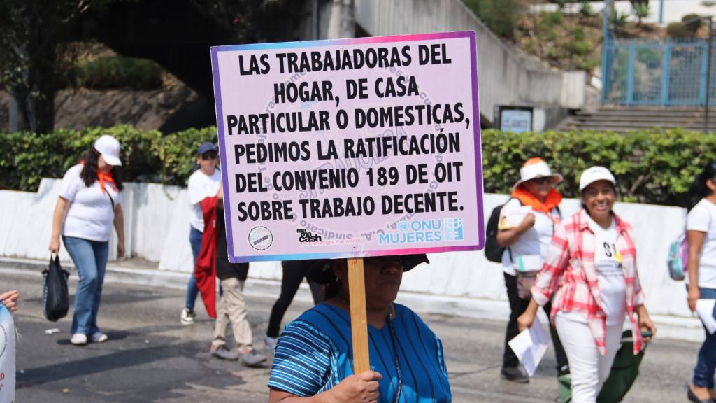  | Alex Meoño/Emisoras Unidas