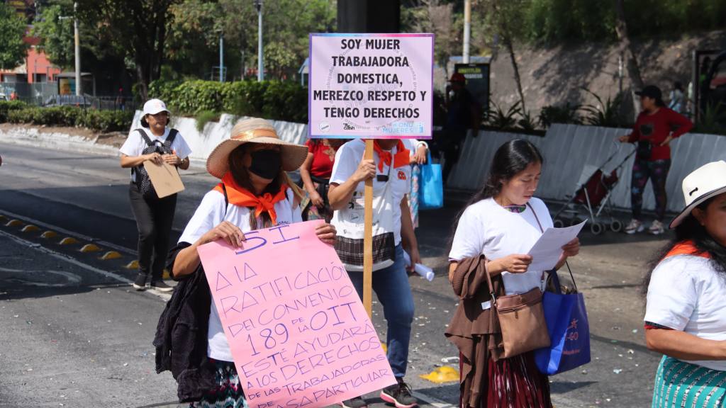  | Alex Meoño/Emisoras Unidas