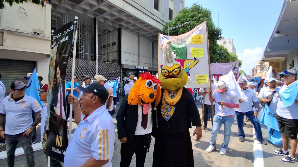  | Alex Meoño/Emisoras Unidas