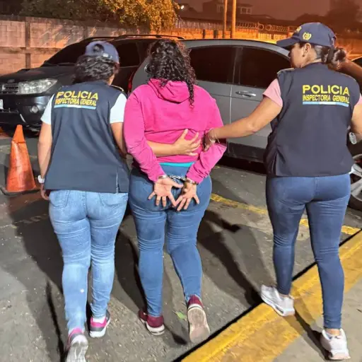 La agente de PNC implicada en anomalías fue detenida en la zona 6. ,Ministerio Público