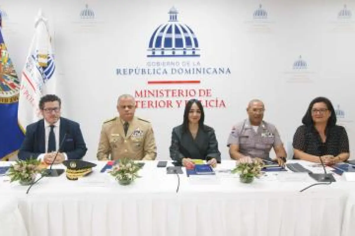 Funcionarios de distintos países abordaron el tema del tráfico de armas., Cortesía