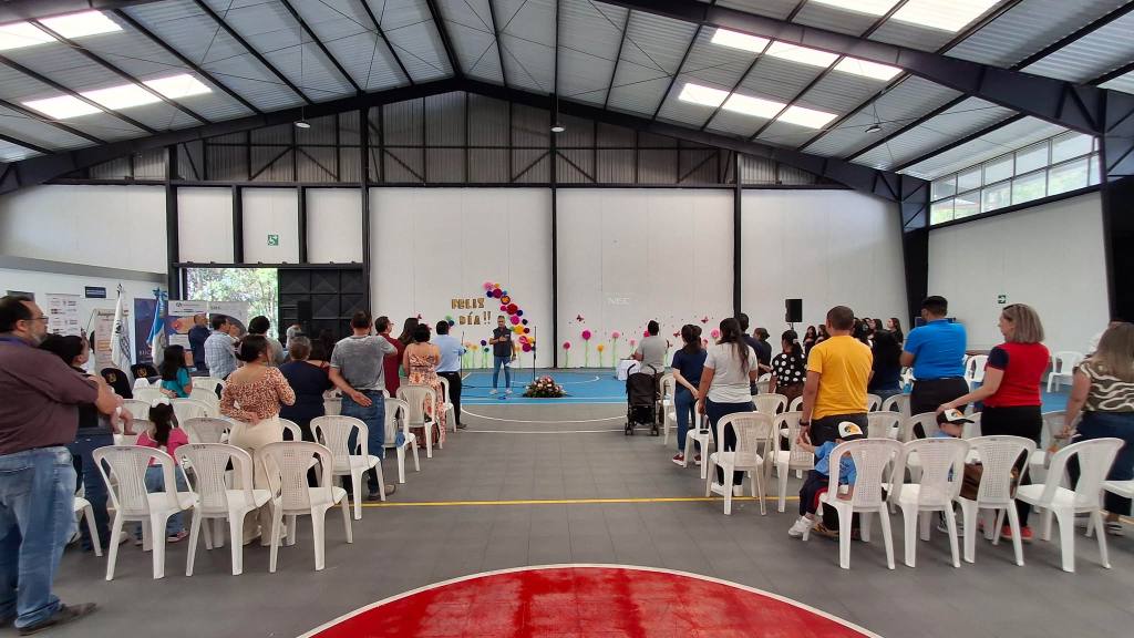 Celebran el Día de la Familia en el Parque Erick Barrondo | Álex Meoño