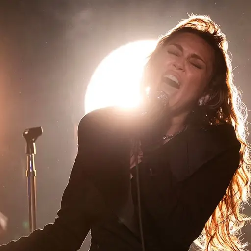 Miley Cyrus ,Redes sociales