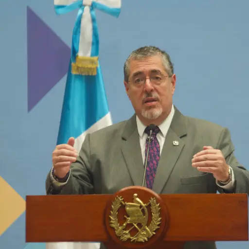 El presidente Bernardo Arévalo indicó que se busca reducir o eliminar el posible impuesto a las remesas enviadas desde EE. UU. ,Omar Solís/Emisoras Unidas