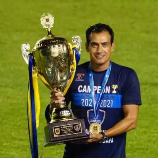 Mario Acevedo es el nuevo técnico de Municipal 