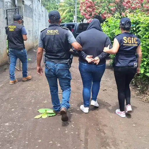 Capturan a extrabajadora de banco. ,PNC.