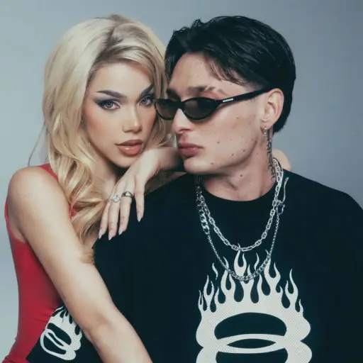 Peso Pluma Kenia Os ,Instagram