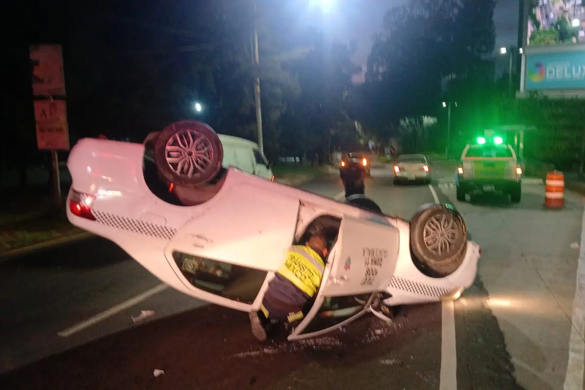 Uno de los accidentes mortales ocurrió en el bulevar San Cristóbal., Redes sociales.