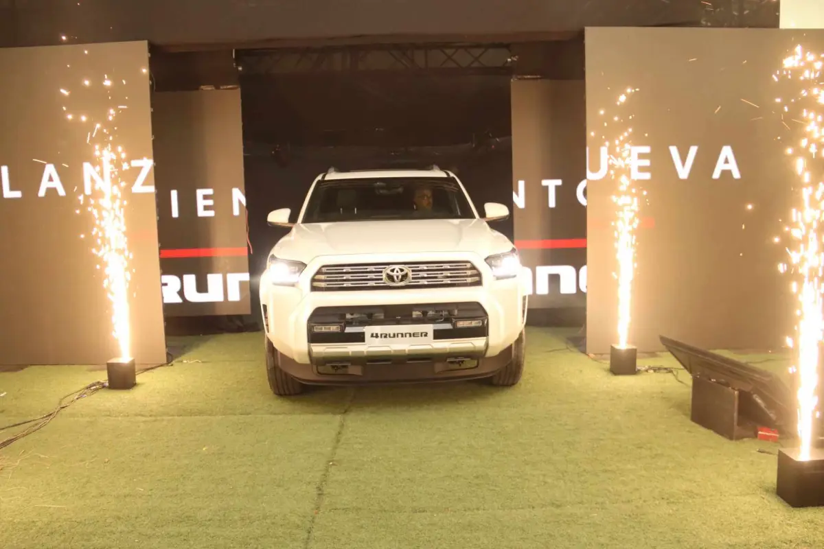 La nueva 4Runner de Toyota incorpora un motor turbo 2.4L de 279 HP y 430 NM de torque, acoplado a una transmisión automática de 8 velocidades. , Álex Meoño.