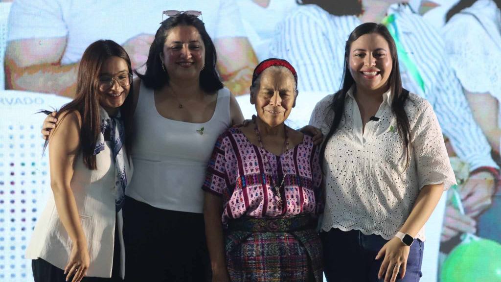 Semilla Evoluciona celebra Asamblea General el el Parque de la Industria  | Álex Meoño
