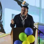 Samuel Pérez fue el encargado de anunciar el nuevo nombre del partido Raíces. ,Álex Meoño.