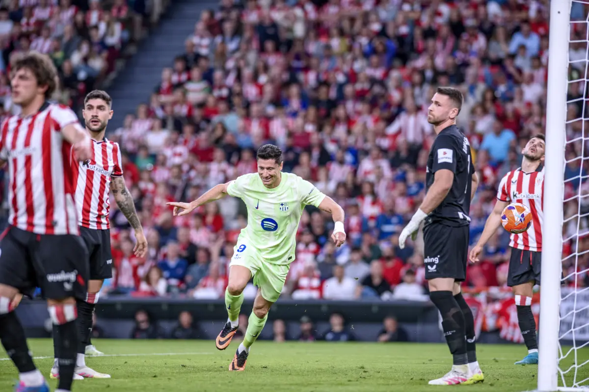 Robert Lewandowski le da el triunfo al Barcelona 