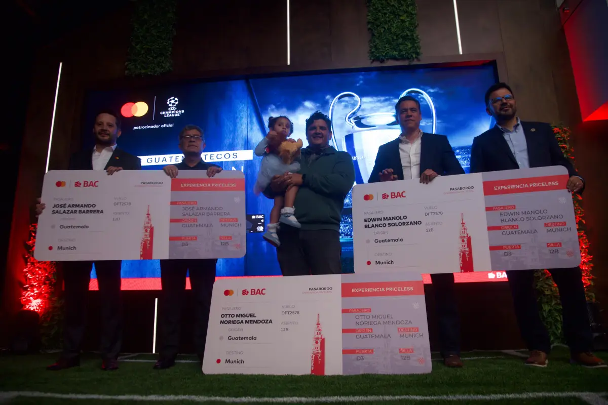 Mastercard y BAC anunciaron a los tres ganadores de la promoción "UEFA Champions League"., Foto Omar Solís