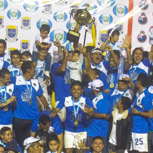 Comunicaciones conmemora 10 años del hexacampeonato 