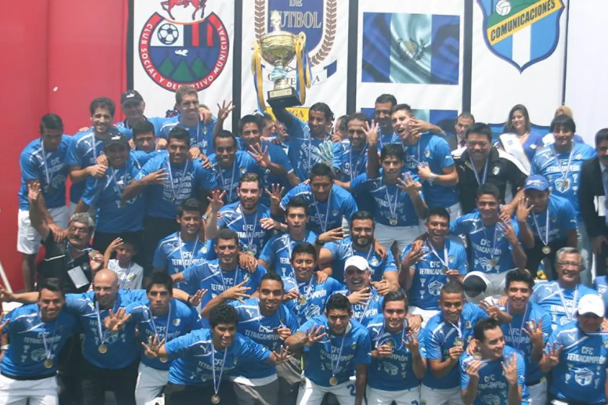 Iván Franco Sopegno es una de las grandes figuras del hexacampeonato logrado por Comunicaciones  