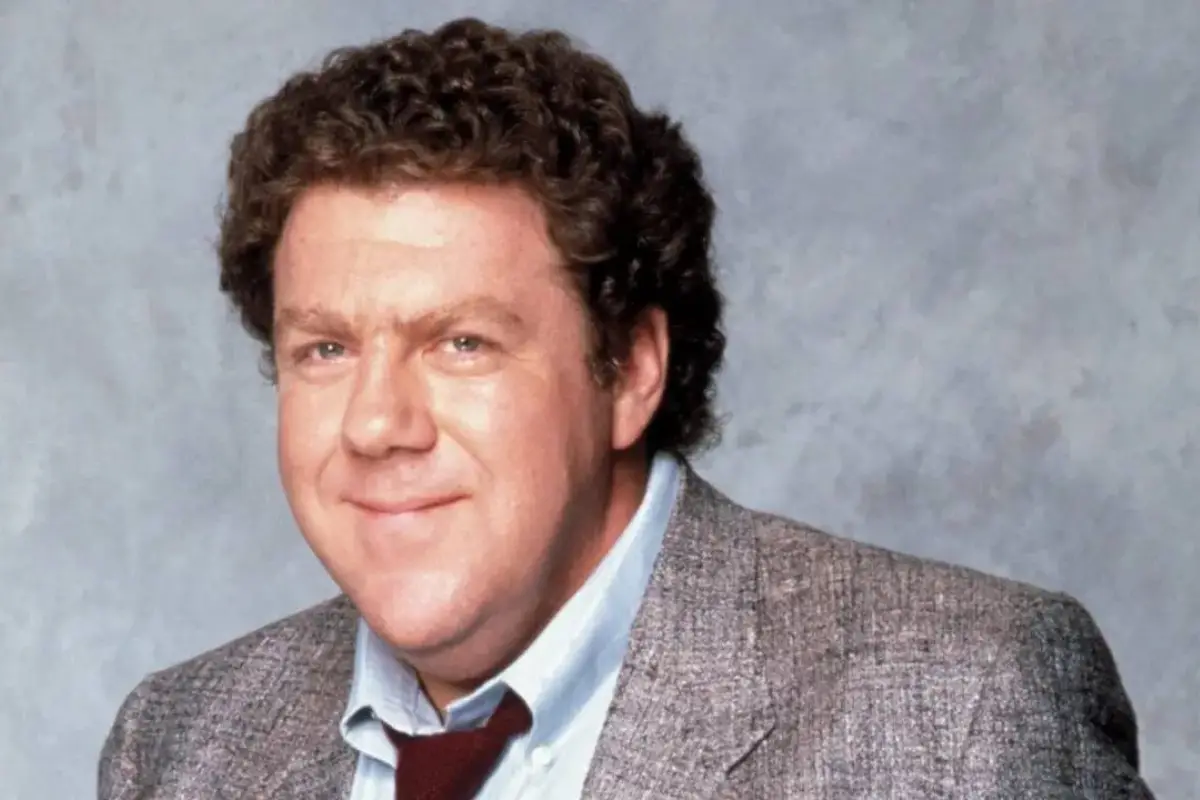 George Wendt, Instagram