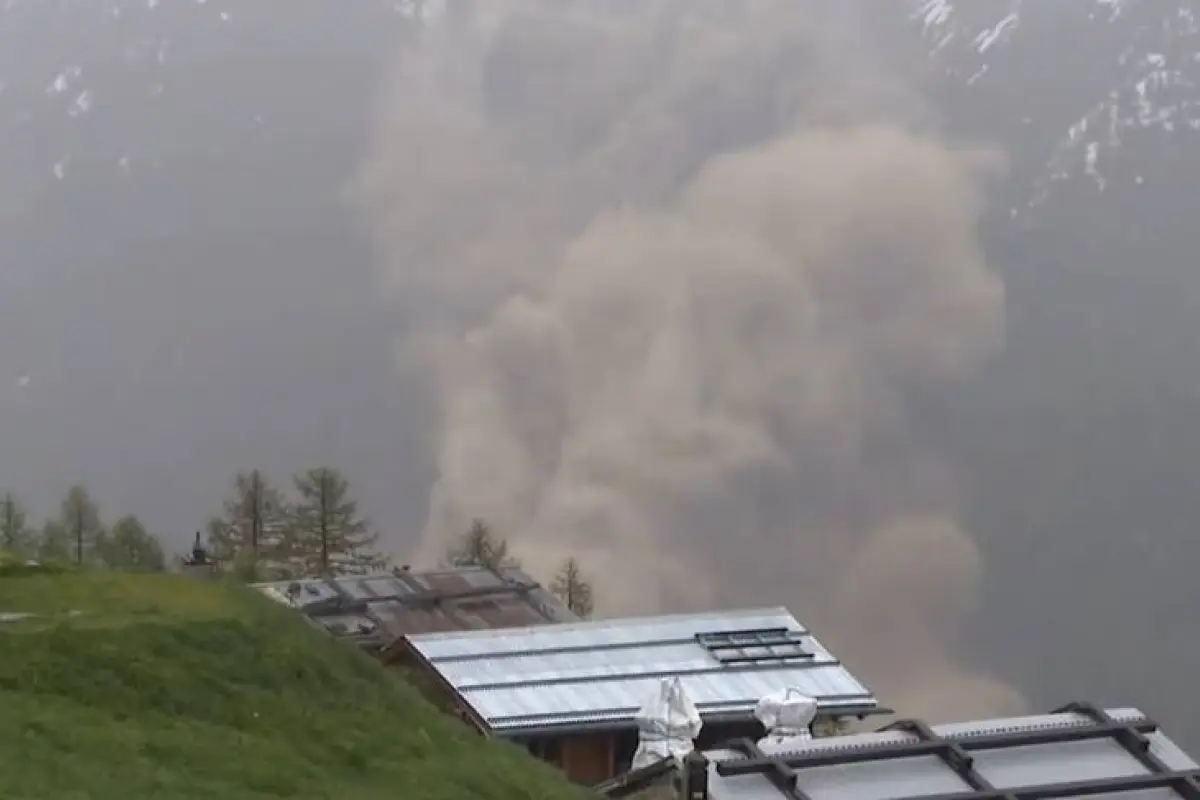 Avalancha sepulta poblado de Blatten en Suiza, Captura de pantalla de la red social X