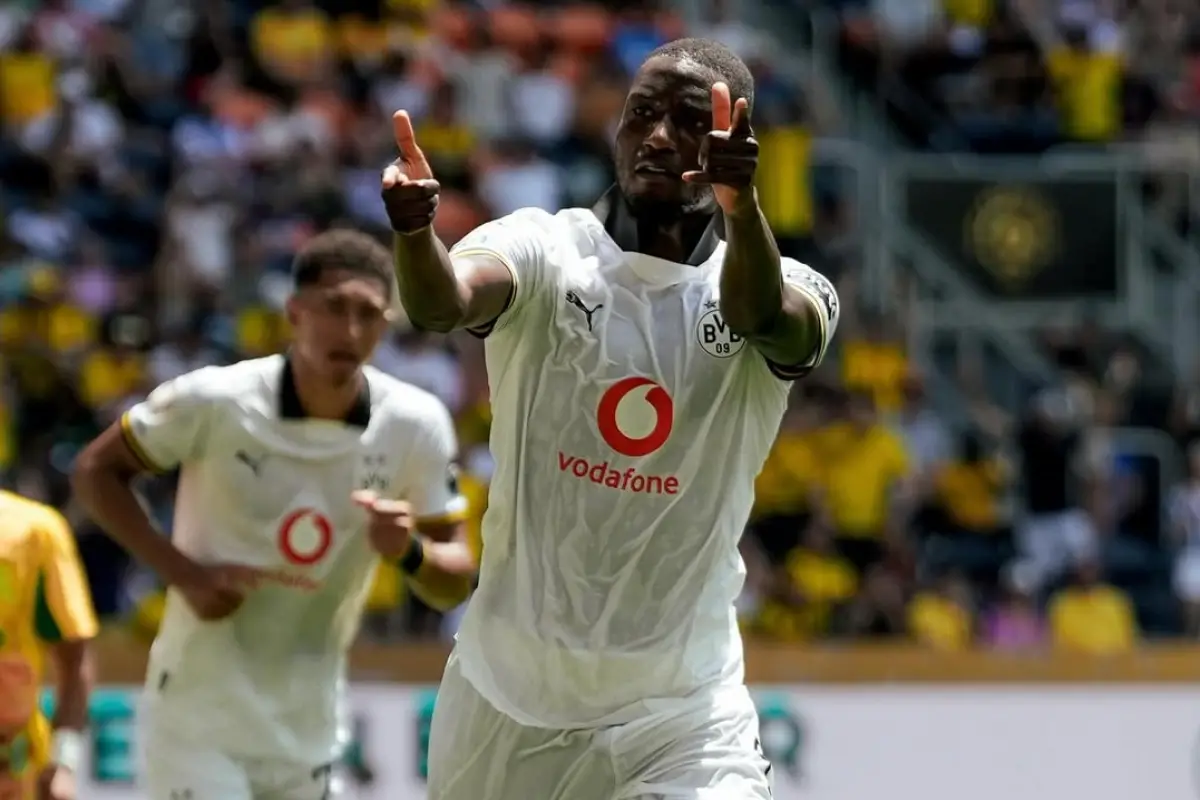 Celebración del Borussia Dortmund ante el Mamelodi Sundowns - instagram @bvb09