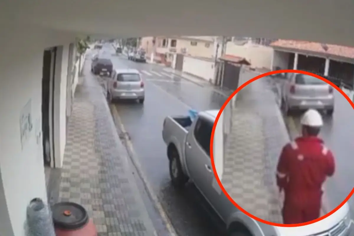 Se disfraza de obrero para cometer un asesinato., Captura de pantalla video X.