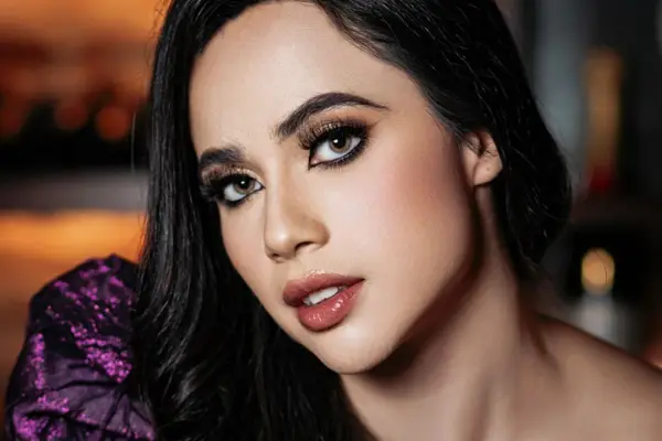 Daniela Morales, locutora de Atmósfera, se prepara en el extranjero para Miss Universe Guatemala 