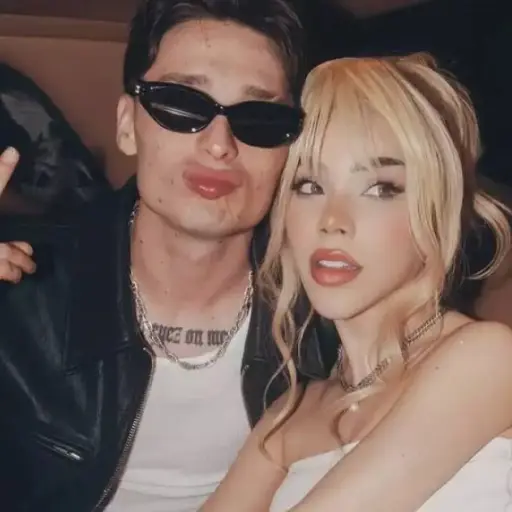 Peso Pluma y Kenia Os ,Instagram