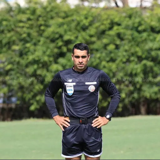 El costarricense Juan Calderón será el árbitro del Jamaica vs. Guatemala - Federación de Futbol de Costa Rica