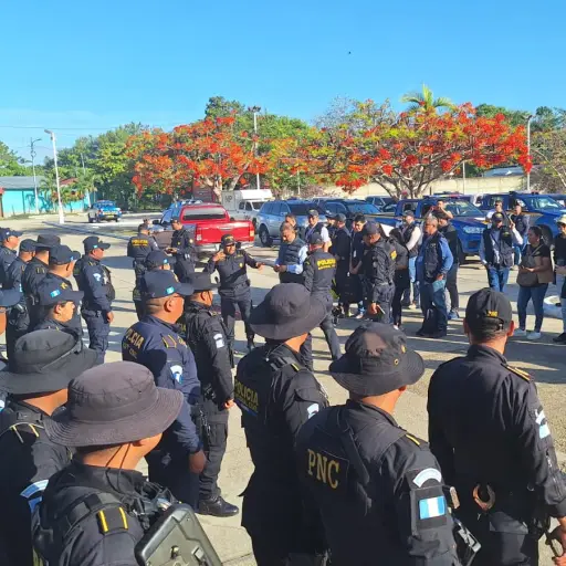 Los allanamientos en Petén se desarrollan en 33 residencias de varios municipios. ,PNC de Guatemala.