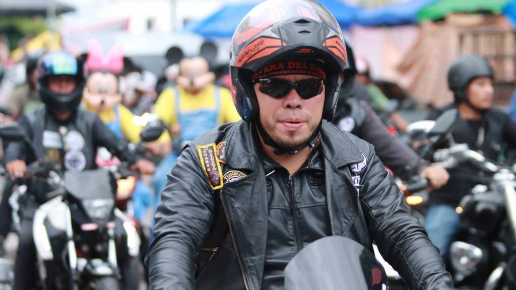 Celebran un Día del Padre motorizado en el Centro Histórico | 