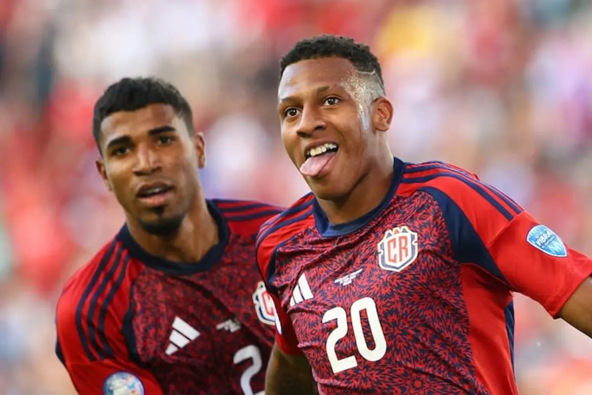 Josimar Alcócer fue el héroe para los ticos. 