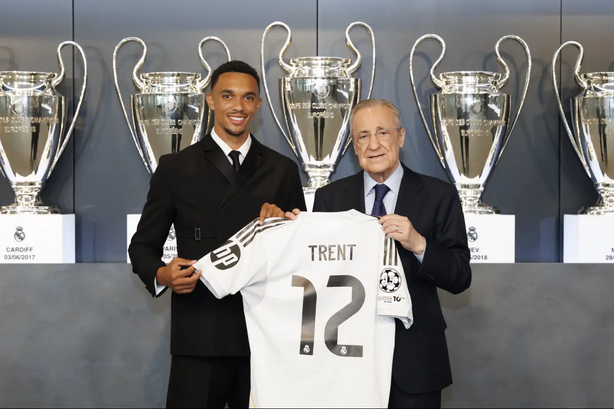 Florentino Pérez marca el "primer reto" a Alexander-Arnold, la conquista del Mundial