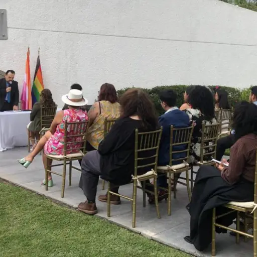 Matrimonio igualitario realizado en embajada acreditada en Guatemala provoca reacciones ,X