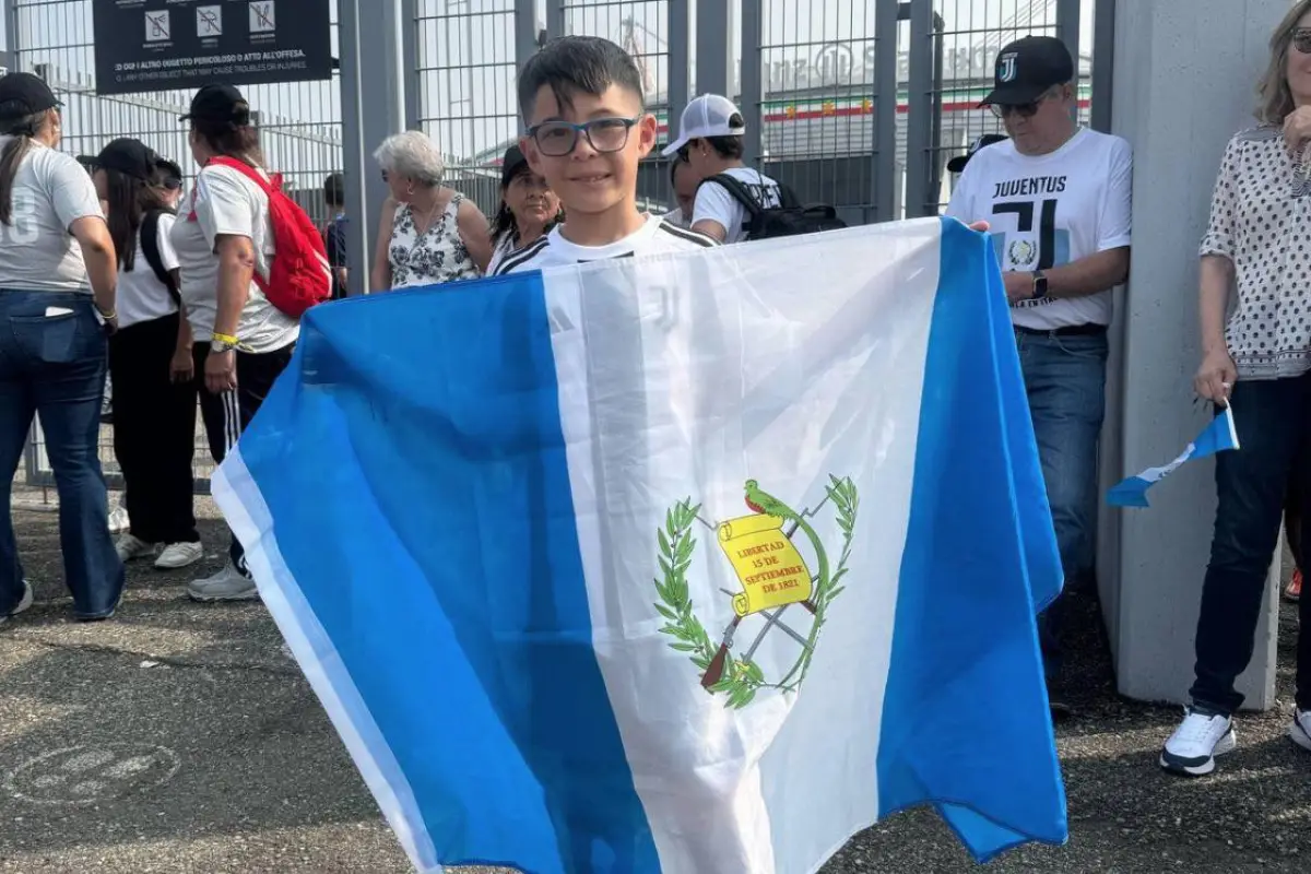 Así es la aventura en Italia de Yonatan., Redes sociales