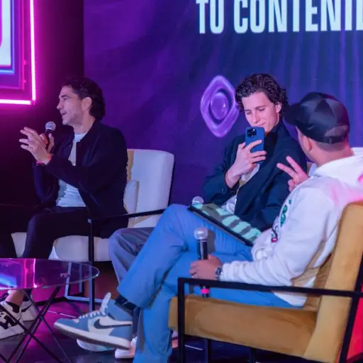 Creator Talks ,Cortesía